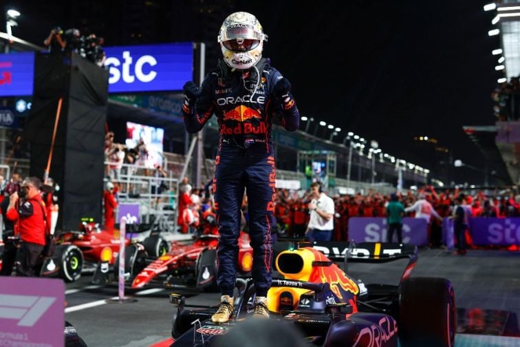 Verstappen On Course To Defend Crown After Home Success - partycasino