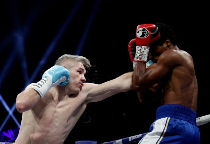 Smith Secures Bizarre Stoppage Victory In Home City - partycasino